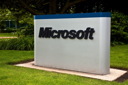 Redmond, Washington ï¿½ July 1: Microsoft Corporation announces the Kin mobile phone has been discontinued after one month of sales. July 1 2010 Redmond, Washingtonのeditorial素材