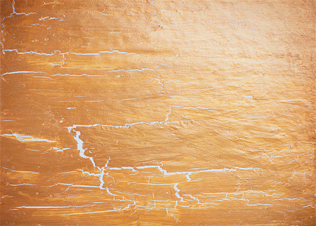 Cracked white and golden atrs antique backgroundの写真素材