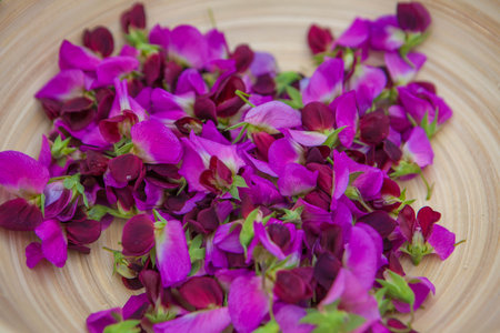 sweet peas flowers gourmet cooking ingredients