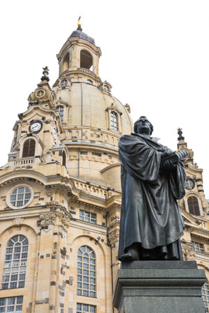 Bronce Statue of Martin Luther in Dresden, built by Adolf von Donndorf in 1885.のeditorial素材