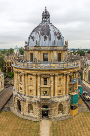 The Radcliffe Camera is a building of Oxford University, England.のeditorial素材