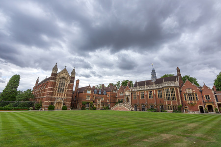 Selwyn College chapel and other college buildings. It is a constituent college in the University of Cambridge in England, founded by the Selwyn Memorial Committee.のeditorial素材
