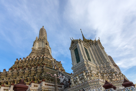 Wat Arun Ratchawararam Ratchawaramahawihan or Wat Arun is a Buddhist temple in Bangkok Yai district of Bangkok, Thailand, on the Thonburi west bank of the Chao Phraya River.の写真素材