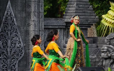 Indonesian perform loh jinawi dance to celebrate world dance day
