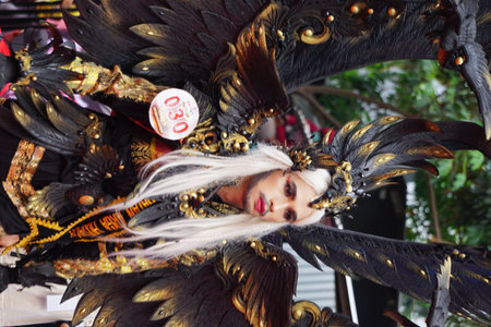 Unidentified man in traditional costume at the annual chinese lunar new year parade in Bangkok, Thailand.のeditorial素材