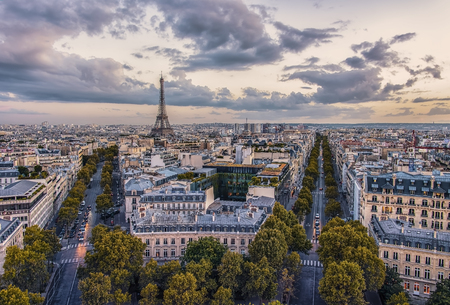 Eiffel tower viewed from the Arc de Triompheのeditorial素材