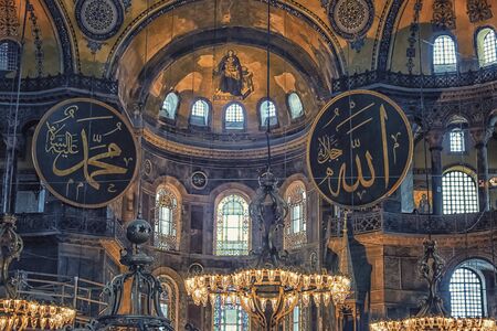Inside Hagia Sophia museum in Istanbulのeditorial素材