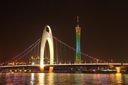 Liede Bridge at night, Guangzhou, Chinaのeditorial素材