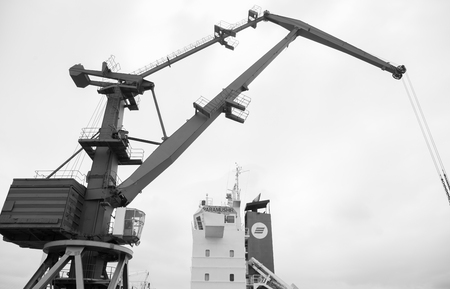 crane at harborのeditorial素材