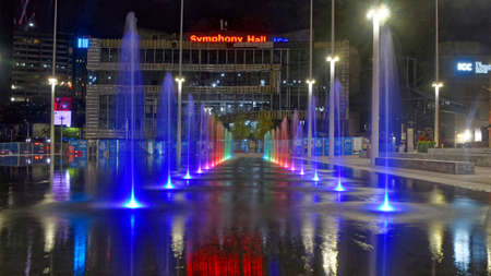 Night in Centenary Square, Birmingham, Englandの写真素材