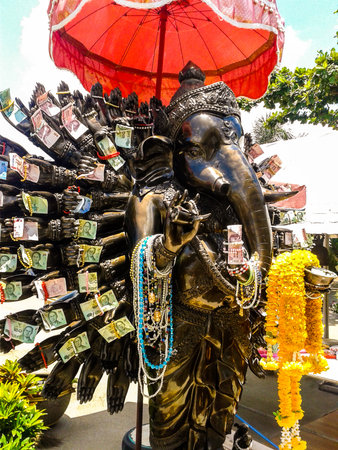 Chachoengsao, Thailand - January 1 2015 : Genesha statue at Wat Saman Rattanaram , Chachoengsao, Thailandのeditorial素材