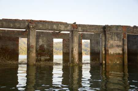 Temple drowning Sangkhlaburi Kanchanaburi - MUANG BADANの写真素材