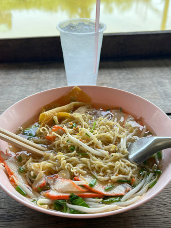 noodles with pork and meatball