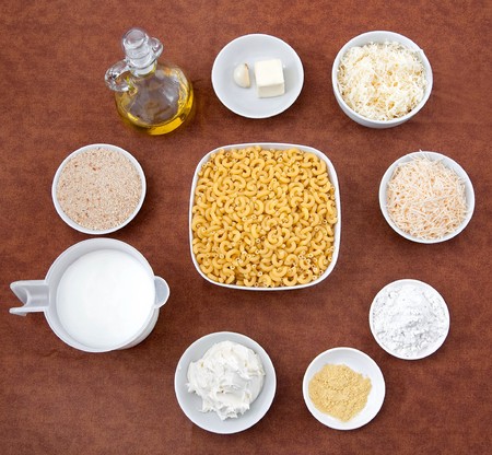 mise en place layout of ingredients for homemade macaroni and cheeseの写真素材