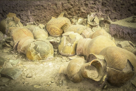 BANGKOK, THAILAND, FEB 3, 2017, ANCIENT POTTERY OF BAN CHIANG, UDON THANI THAILAND, in National Museum Bangkok, Thailand on February 3,2017のeditorial素材