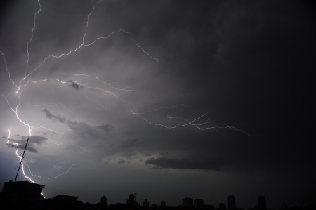 Thunder in the cloudsの写真素材