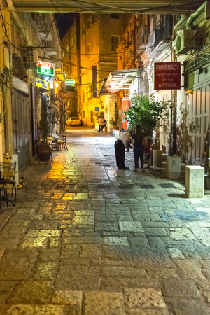 09/03/2016, Jerusalém, Israel. Sightseeing tours through the main points of the holy city.のeditorial素材