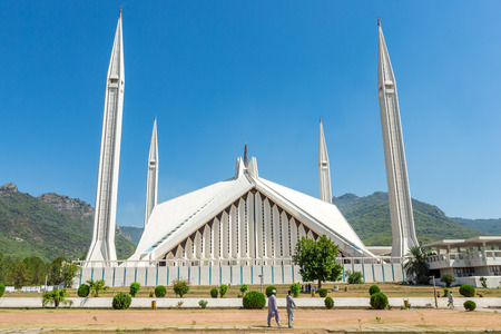 Shah Faisal Mosque is one of the largest Mosques in the World. Islamabad, Pakistan.のeditorial素材
