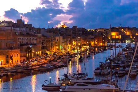 Boats in port of Valletta, Malta.の写真素材