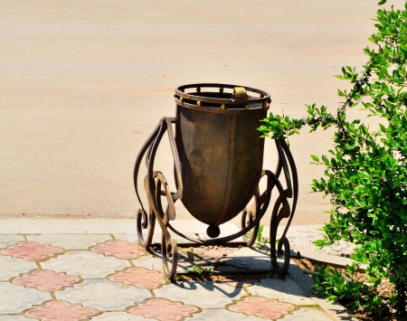 litter bin in the parkの写真素材