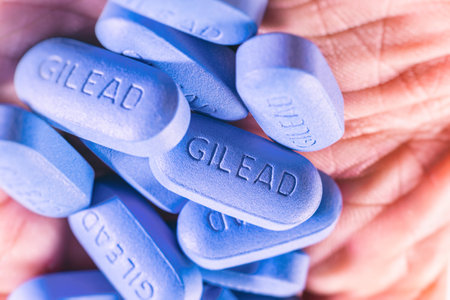 Montreal, CA - 8 October 2015: Gilead truvada pills in a handのeditorial素材