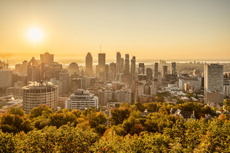 montreal, CA - 21 September 2019: Montreal Skyline from Kondiaronk Belvedere at sunriseのeditorial素材