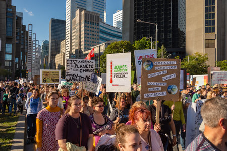 Montreal, CA - 27 September 2019: More than 500 000 people take part in the Montreal Climate March.のeditorial素材