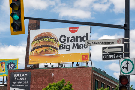 Montreal, CA - 4 July 2021: Advertising banner for McDonald's Big Macのeditorial素材