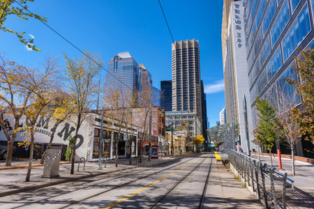 Calgary, Alberta, Canada - 27 September 2021:  Calgary skyline in the Autumn seasonのeditorial素材