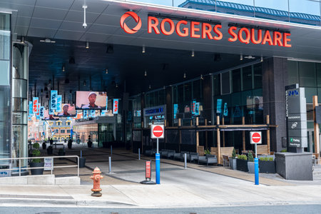 Halifax, Nova Scotia, Canada - 10 August 2021: Outdoor Plaza Rogers Squareのeditorial素材