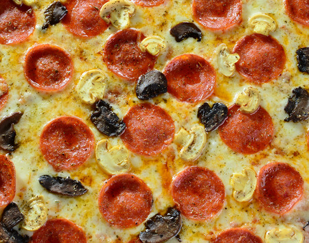 Peperoni pizzaの写真素材