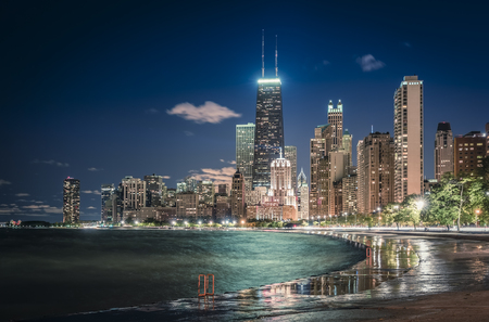 Chicago Downtown at night, United Statesの写真素材