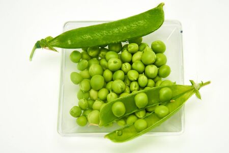 Pea Pod, Pea Isolated on White Backgroundの写真素材
