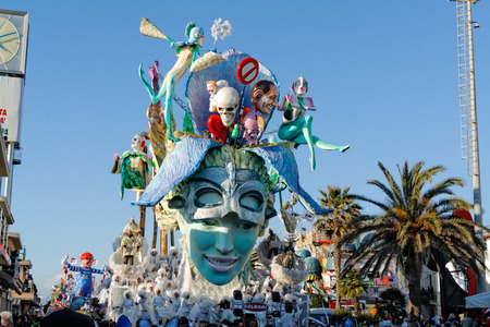 VIAREGGIO, ITALY - February 7:   parade of allegorical chariot at Viareggio Carnival held February 7, 2010のeditorial素材