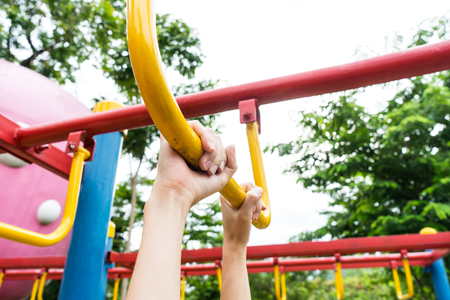 Hands hanging bar
