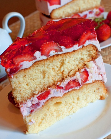 Cake with strawberriesの写真素材