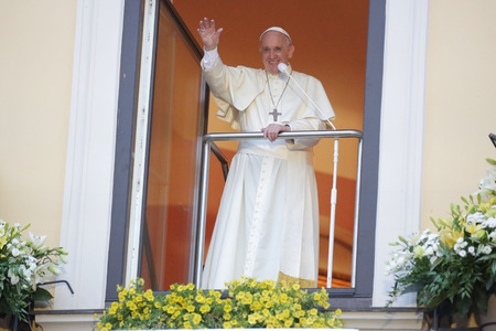 KRAKOW, POLAND - JULY 28, 2016: Krakow, Franciszkanska street, World Youth Day 2016 o/p pope Francisのeditorial素材
