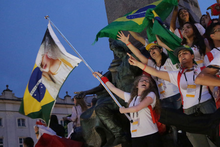 KRAKOW, POLAND - JULY 28, 2016: Krakow, Franciszkanska street, World Youth Day 2016 o/p pilgrimsのeditorial素材