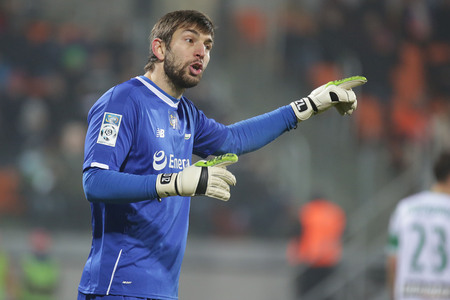 NIECIECZA, POLAND - FEBRUARY 17, 2017: Polish Premier Football League Termalica Bruk-Bet Nieciecza - Lechia Gdansk o/p Dusan Kuciakのeditorial素材