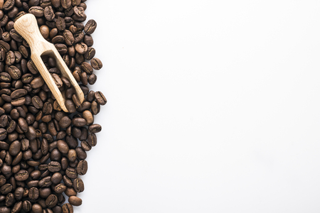 Coffee beans on white backgroundの写真素材