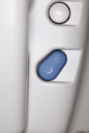 button to open the doorの写真素材