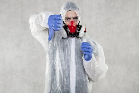 virologist ready for testing and vaccinesの写真素材