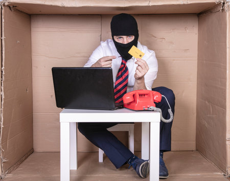 An undercover cop warns against entering your credit card details on the internetの写真素材