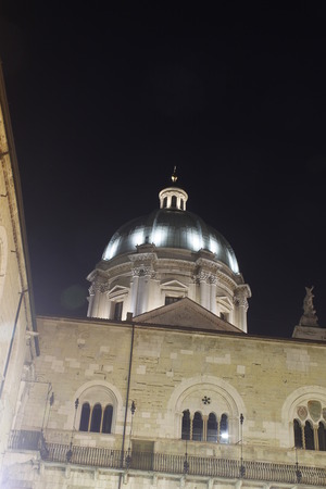 dome of the cathedral of Brescia in northern Italy at the nightの写真素材