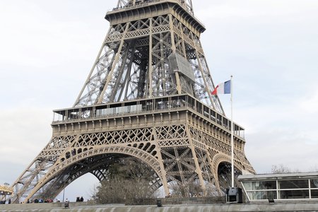 The Eiffel tower in Paris in Franceのeditorial素材