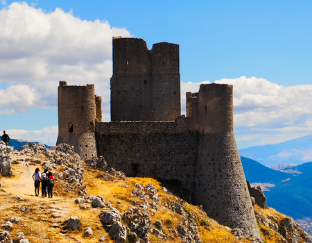 Rocca Calascio ancient Italian castleのeditorial素材