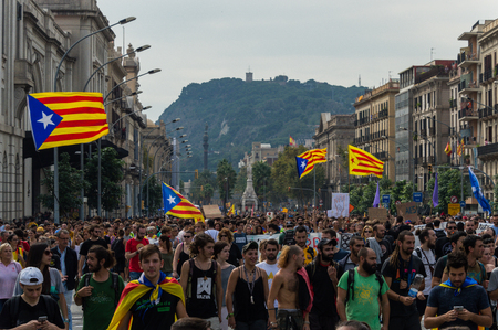 Barcelona, ââSpain 03-08-2017 Pacific protest against the law enforcement violence during the referendum for the independence of cataloniaのeditorial素材