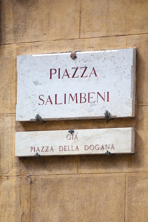 The streetsign of Piazza Salimbeni in Siena, Tuscanyの写真素材
