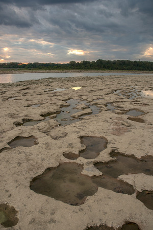 Tide pools at Falls On The Ohio State Parkの写真素材