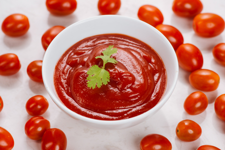 Bowl of tomato sauce or ketchup, closeupの写真素材